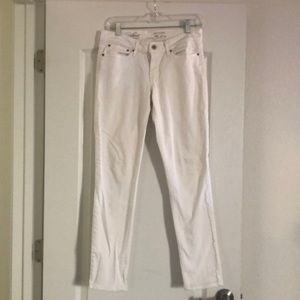 Levi’s Demi Curve Skinny white jeans size 28